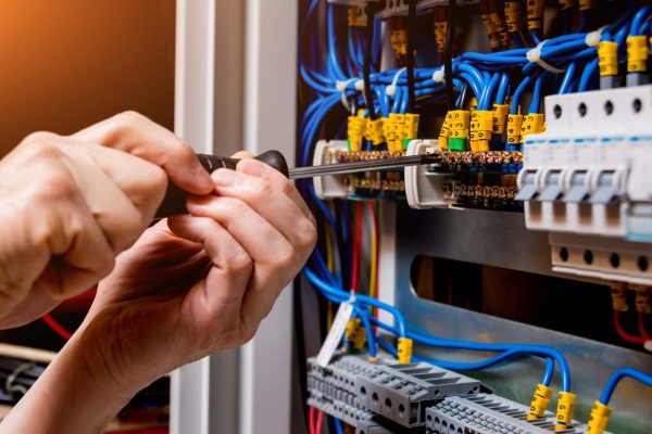 No-Crossed-Wires-Best-Methods-for-Wiring-an-Electric-Panel No-Crossed-Wires-Best-Methods-for-Wiring-an-Electric-Panel